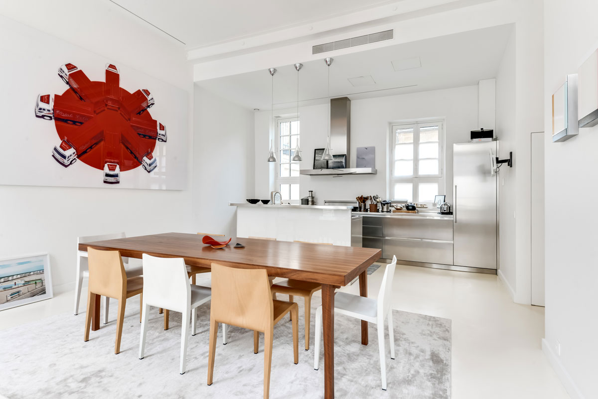 Cucina in acciaio a Le Marais