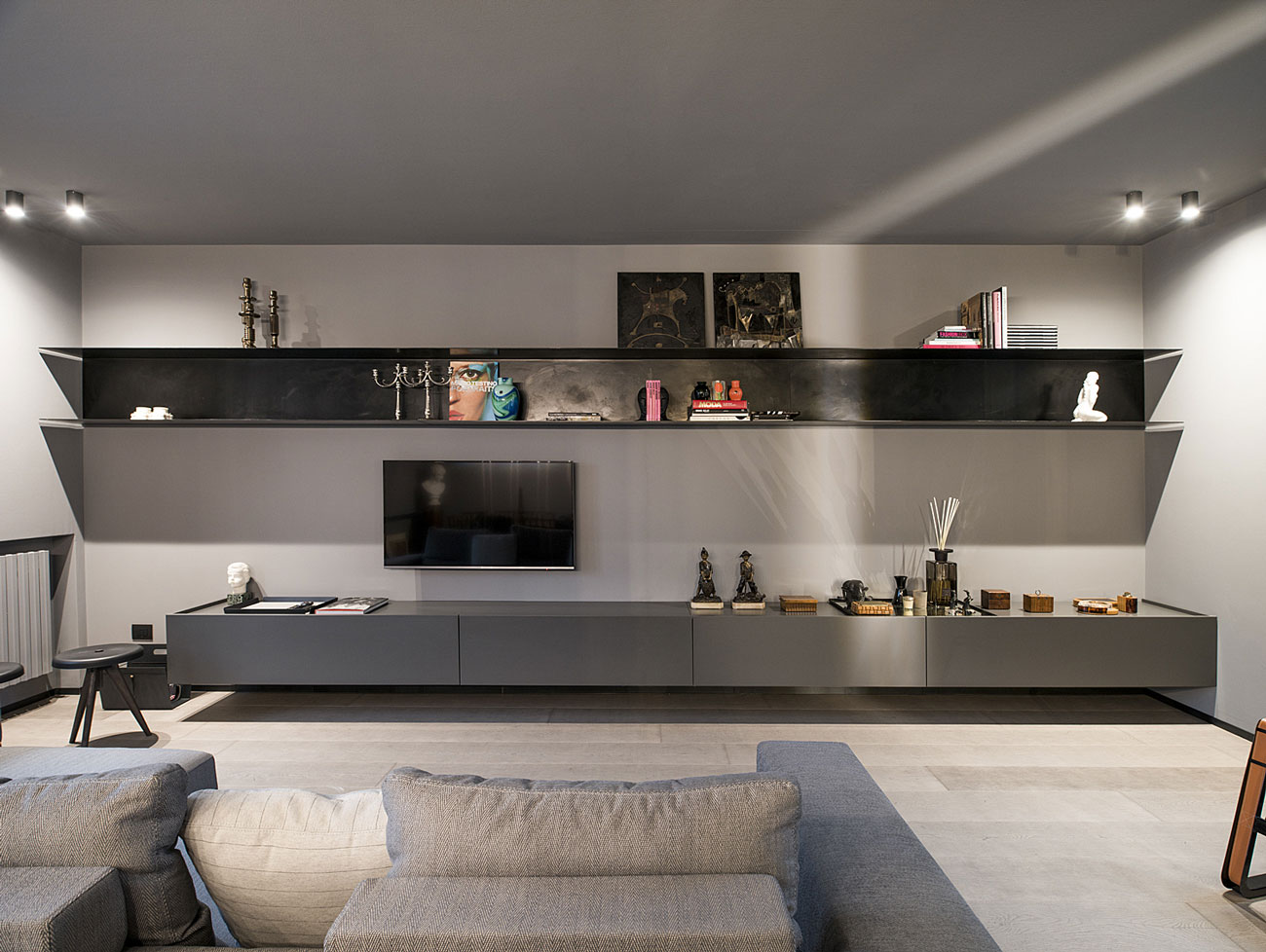 arredo mobile tv su misura grigio padova